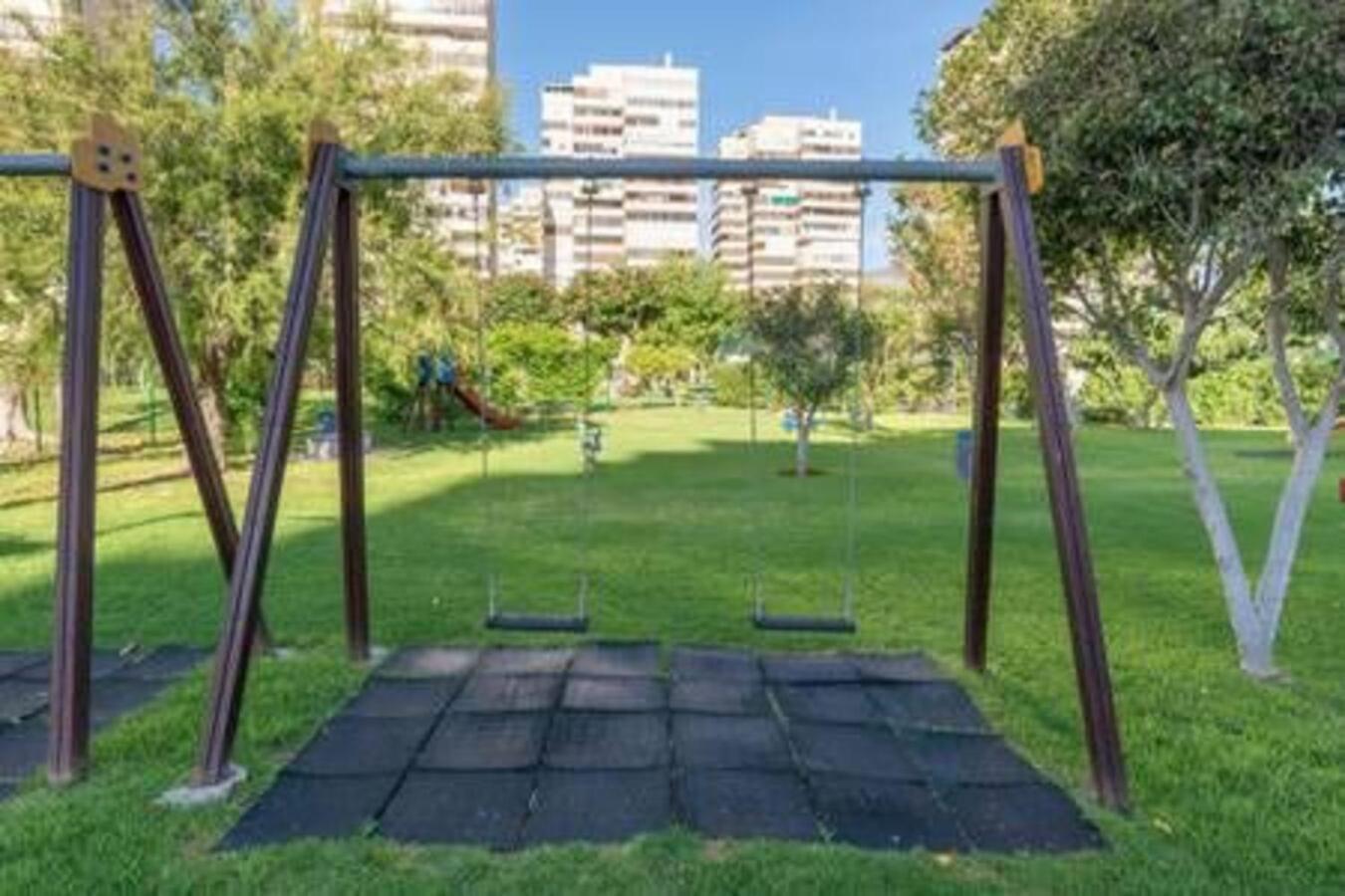 טורמולינוס Playamar Waterfront Exclusive Apartment And Views Tower 2 Fl 14 מראה חיצוני תמונה