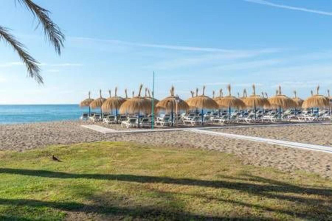 טורמולינוס Playamar Waterfront Exclusive Apartment And Views Tower 2 Fl 14 מראה חיצוני תמונה