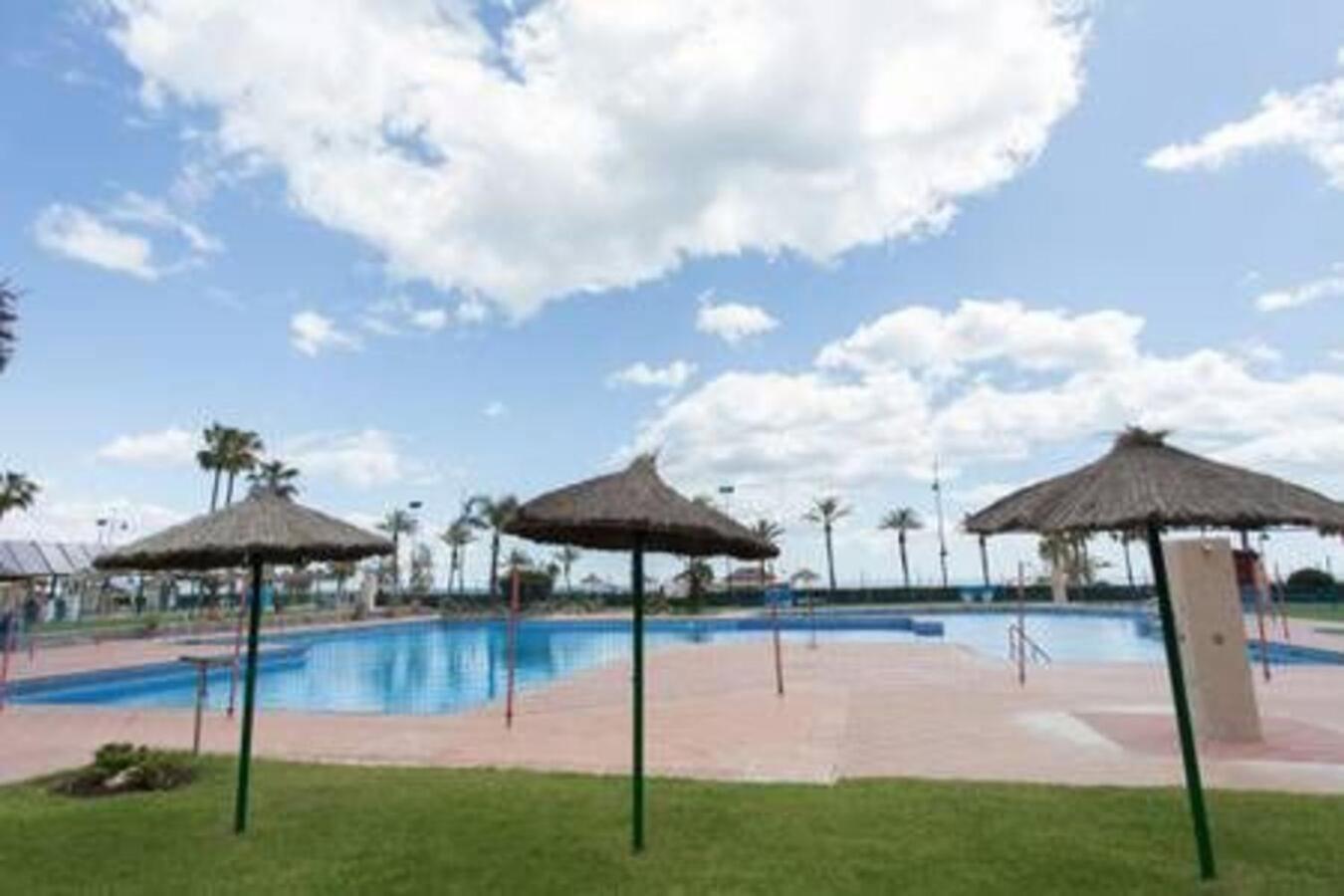 טורמולינוס Playamar Waterfront Exclusive Apartment And Views Tower 2 Fl 14 מראה חיצוני תמונה